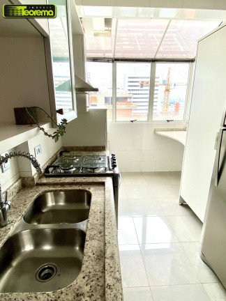 Imagem Cobertura com 2 Quartos à Venda, 181 m² em Centro - Curitiba Imagem Cobertura com 2 Quartos à Venda, 181 m² em Centro - Curitiba