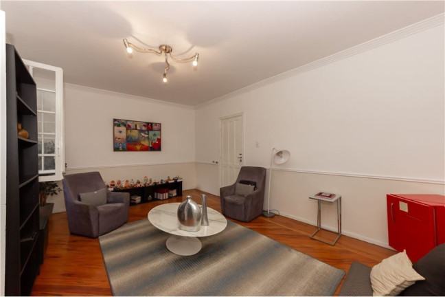 Imagem Casa com 6 Quartos à Venda, 220 m² em Jardim Paulista - São Paulo