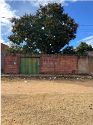 Imagem Casa com 2 Quartos à Venda, em Novo Delfino - Montes Claros Imagem Casa com 2 Quartos à Venda, em Novo Delfino - Montes Claros