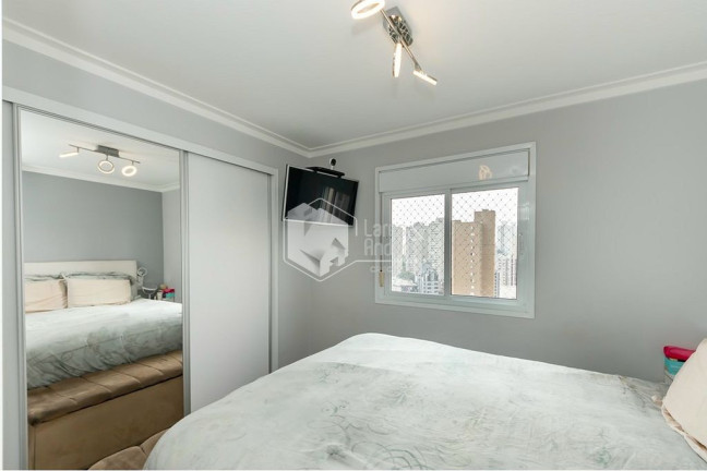 Imagem Imóvel com 2 Quartos à Venda, 125 m² em Vila Suzana - São Paulo Imagem Imóvel com 2 Quartos à Venda, 125 m² em Vila Suzana - São Paulo