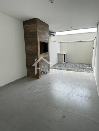 Imagem Casa com 3 Quartos à Venda, 90 m² em Iririú - Joinville