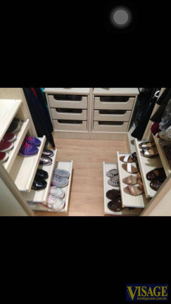 Imagem Casa com 4 Quartos à Venda, 350 m² em Cond. Jardim Coleginho - Jacareí