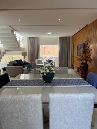 Imagem Casa com 4 Quartos à Venda, 360 m² em Candeias - Vitória Da Conquista Imagem Casa com 4 Quartos à Venda, 360 m² em Candeias - Vitória Da Conquista
