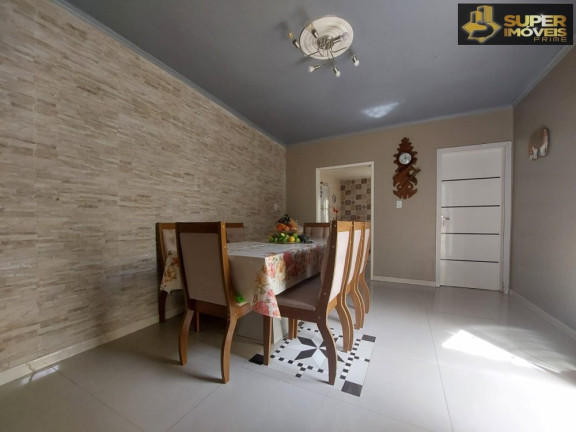 Imagem Casa com 3 Quartos à Venda, 232 m² em Centro - Pelotas