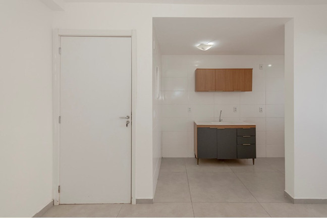 Imagem Imóvel com 2 Quartos à Venda, 43 m² em Tristeza - Porto Alegre Imagem Imóvel com 2 Quartos à Venda, 43 m² em Tristeza - Porto Alegre