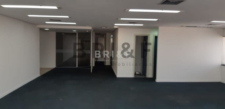 Imagem Imóvel Comercial para Alugar, 196 m² em Itaim Bibi - São Paulo Imagem Imóvel Comercial para Alugar, 196 m² em Itaim Bibi - São Paulo