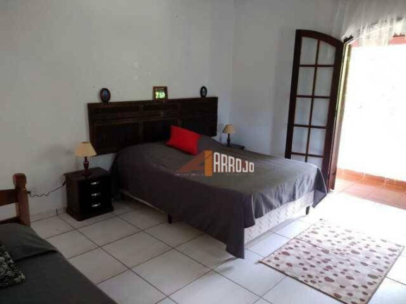 Imagem Chácara com 4 Quartos à Venda, 280 m² em Pouso Alegre - Santa Isabel Imagem Chácara com 4 Quartos à Venda, 280 m² em Pouso Alegre - Santa Isabel