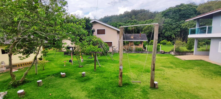 Imagem Casa com 2 Quartos à Venda, 635 m² em Rosário - Atibaia Imagem Casa com 2 Quartos à Venda, 635 m² em Rosário - Atibaia