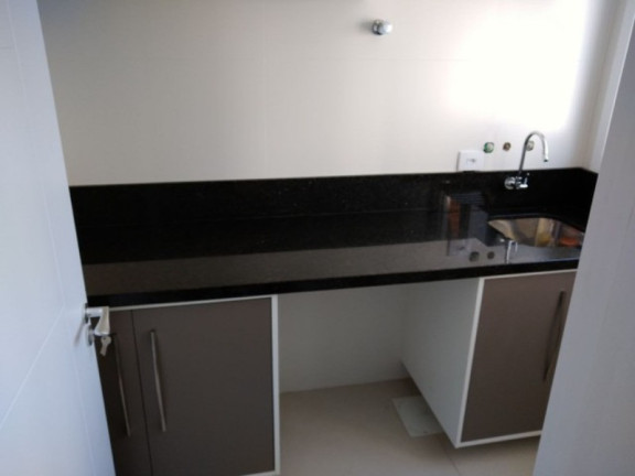 Imagem Apartamento com 3 Quartos à Venda, 131 m² em Passo Da Areia - Porto Alegre