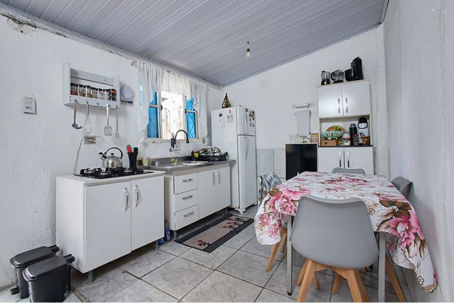 Imagem Casa com 2 Quartos à Venda, 54 m² em São José - Porto Alegre Imagem Casa com 2 Quartos à Venda, 54 m² em São José - Porto Alegre