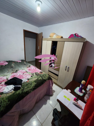Imagem Casa com 3 Quartos à Venda, 50 m² em Gralha Azul - Fazenda Rio Grande Imagem Casa com 3 Quartos à Venda, 50 m² em Gralha Azul - Fazenda Rio Grande