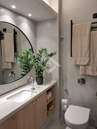 Imagem Apartamento com 1 Quarto à Venda, 42 m² em Copacabana - Rio De Janeiro Imagem Apartamento com 1 Quarto à Venda, 42 m² em Copacabana - Rio De Janeiro