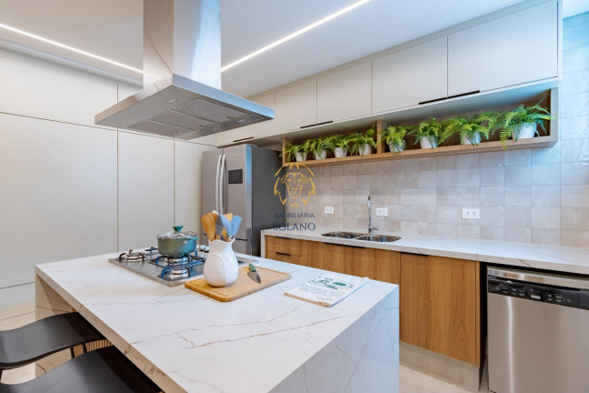 Imagem Cobertura com 3 Quartos à Venda, 299 m² em Cabral - Curitiba Imagem Cobertura com 3 Quartos à Venda, 299 m² em Cabral - Curitiba