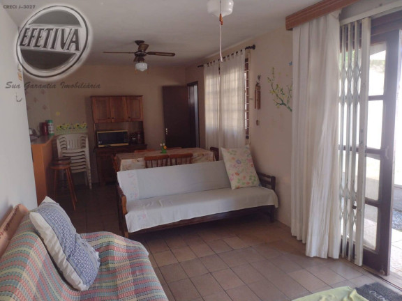 Imagem Casa com 2 Quartos à Venda, 88 m² em Centro - Guaratuba Imagem Casa com 2 Quartos à Venda, 88 m² em Centro - Guaratuba