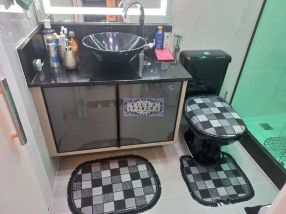 Imagem Apartamento com 2 Quartos à Venda, 75 m² em Copacabana - Rio De Janeiro