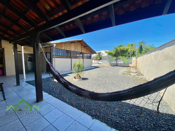 Imagem Casa com 3 Quartos à Venda, 110 m² em Centro - Balneário Barra Do Sul Imagem Casa com 3 Quartos à Venda, 110 m² em Centro - Balneário Barra Do Sul