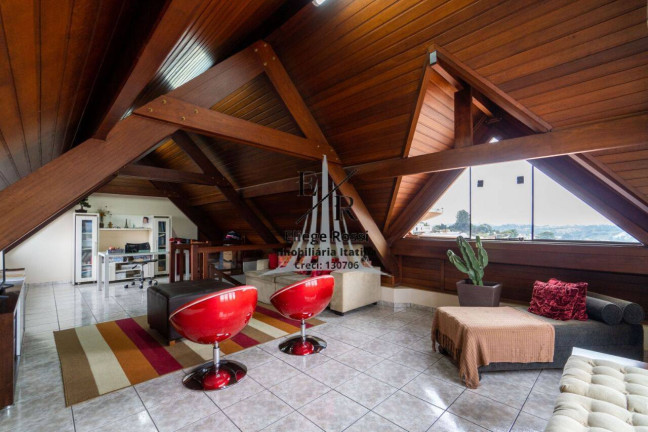 Imagem Casa com 3 Quartos à Venda, em Valinhos Imagem Casa com 3 Quartos à Venda, em Valinhos