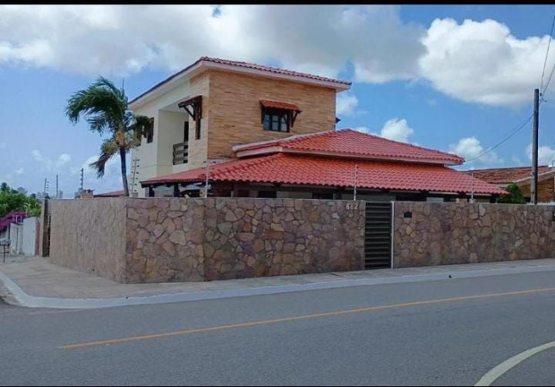 Imagem Casa com 4 Quartos à Venda, 292 m² em Treze De Maio - João Pessoa Imagem Casa com 4 Quartos à Venda, 292 m² em Treze De Maio - João Pessoa