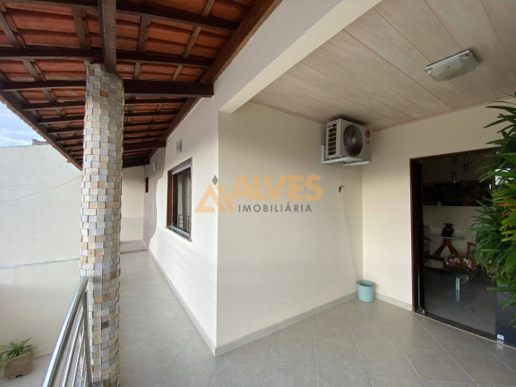 Imagem Casa com 6 Quartos à Venda, 300 m² em Parque Ipê - Feira De Santana Imagem Casa com 6 Quartos à Venda, 300 m² em Parque Ipê - Feira De Santana