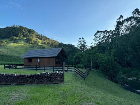 Imagem Imóvel com 2 Quartos à Venda, 100 m² em Vargem Do Cedro - São Martinho