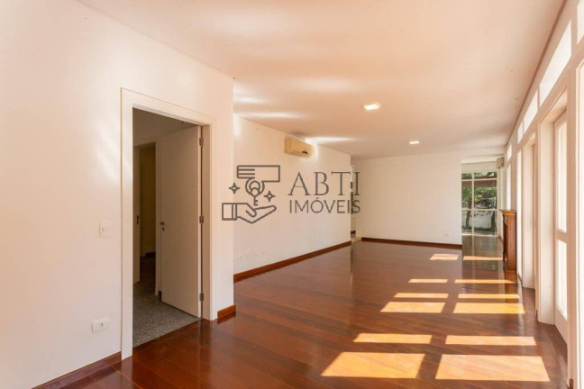 Imagem Casa com 4 Quartos à Venda, 120 m² em Retiro Morumbi - São Paulo Imagem Casa com 4 Quartos à Venda, 120 m² em Retiro Morumbi - São Paulo