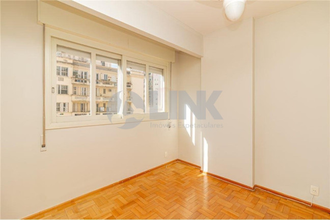 Imagem Apartamento com 3 Quartos à Venda, 109 m² em Centro Histórico - Porto Alegre Imagem Apartamento com 3 Quartos à Venda, 109 m² em Centro Histórico - Porto Alegre