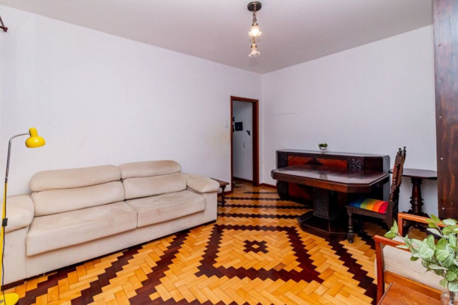 Imagem Imóvel com 2 Quartos à Venda, 77 m² em Bom Fim - Porto Alegre Imagem Imóvel com 2 Quartos à Venda, 77 m² em Bom Fim - Porto Alegre