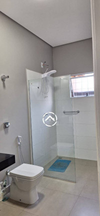 Imagem Casa com 3 Quartos à Venda, 560 m² em Chapada Dos Guimarães Imagem Casa com 3 Quartos à Venda, 560 m² em Chapada Dos Guimarães