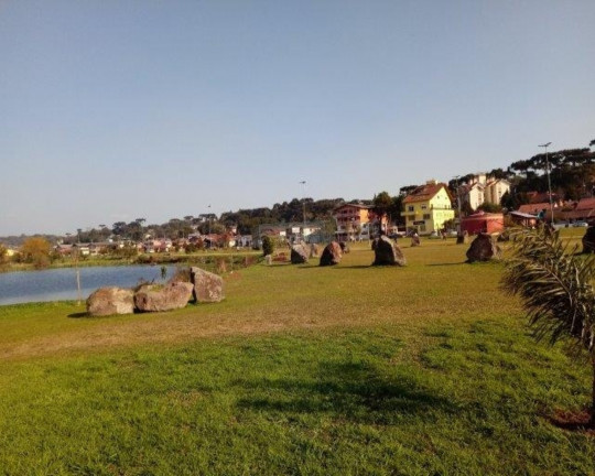 Imagem Imóvel com 2 Quartos à Venda, em Centro - Canela Imagem Imóvel com 2 Quartos à Venda, em Centro - Canela