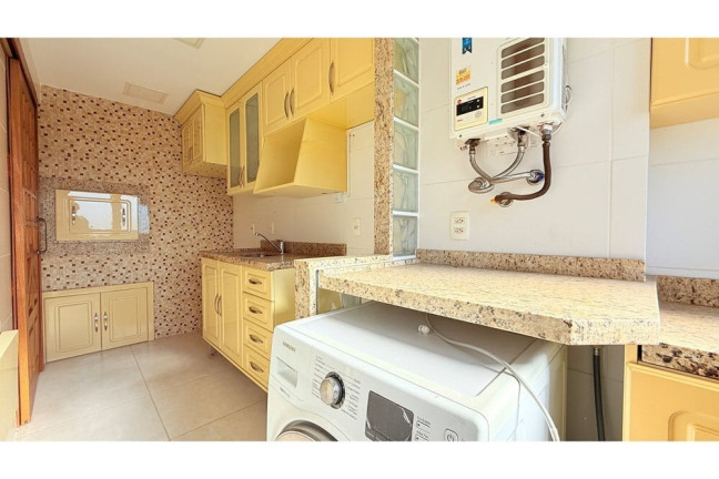 Imagem Apartamento com 2 Quartos à Venda, 70 m² em Menino Deus - Porto Alegre Imagem Apartamento com 2 Quartos à Venda, 70 m² em Menino Deus - Porto Alegre