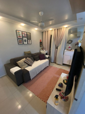 Imagem Apartamento com 2 Quartos à Venda, 50 m² em Vila Carmosina - São Paulo