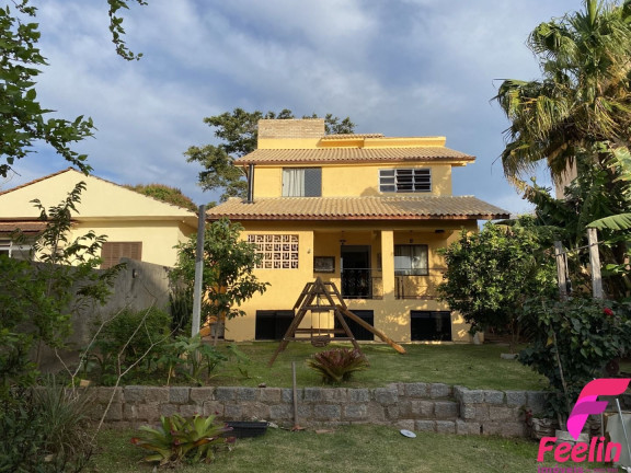 Imagem Casa com 6 Quartos à Venda, 220 m² em Campeche - Florianópolis Imagem Casa com 6 Quartos à Venda, 220 m² em Campeche - Florianópolis