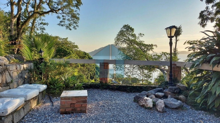 Imagem Casa com 4 Quartos à Venda, 1.500 m² em Vila Velha - Angra Dos Reis Imagem Casa com 4 Quartos à Venda, 1.500 m² em Vila Velha - Angra Dos Reis