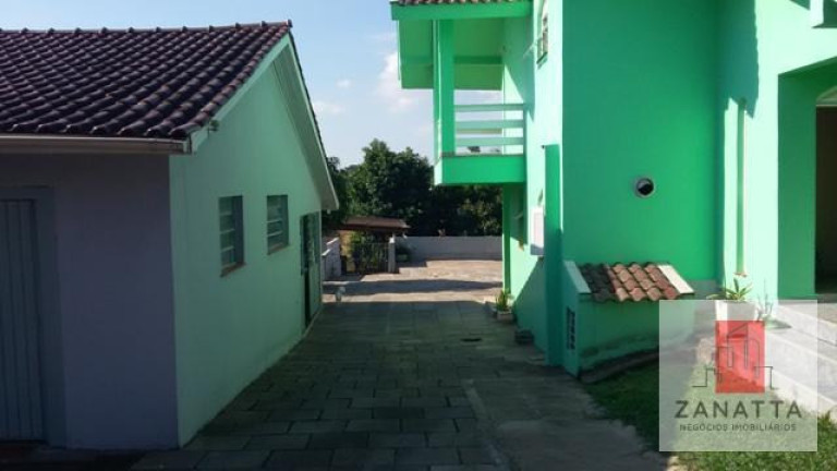 Imagem Casa com 3 Quartos à Venda, 449 m² em Olímpica - Esteio Imagem Casa com 3 Quartos à Venda, 449 m² em Olímpica - Esteio
