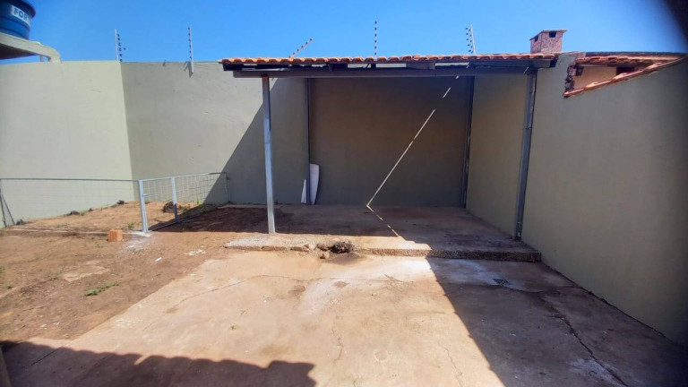 Imagem Casa com 2 Quartos à Venda, 200 m² em Residencial Santa Terezinha - Cuiabá Imagem Casa com 2 Quartos à Venda, 200 m² em Residencial Santa Terezinha - Cuiabá
