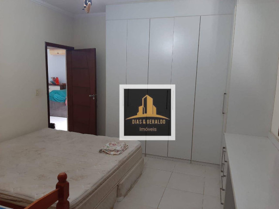 Imagem Casa com 3 Quartos à Venda, 352 m² em Jardim Britânia - Caraguatatuba Imagem Casa com 3 Quartos à Venda, 352 m² em Jardim Britânia - Caraguatatuba