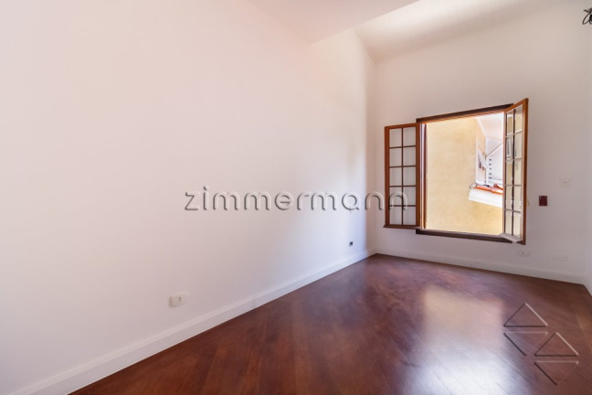 Imagem Casa com 4 Quartos à Venda, 158 m² em Jardim America - São Paulo Imagem Casa com 4 Quartos à Venda, 158 m² em Jardim America - São Paulo