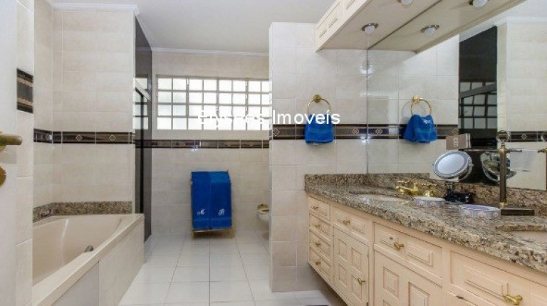 Imagem Sobrado com 3 Quartos à Venda, 440 m² em Sumaré - São Paulo Imagem Sobrado com 3 Quartos à Venda, 440 m² em Sumaré - São Paulo