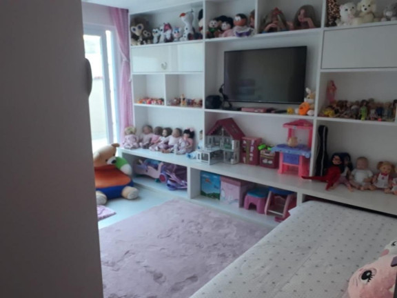 Imagem Casa com 4 Quartos à Venda, 344 m² em Pimenteiras - Teresópolis Imagem Casa com 4 Quartos à Venda, 344 m² em Pimenteiras - Teresópolis