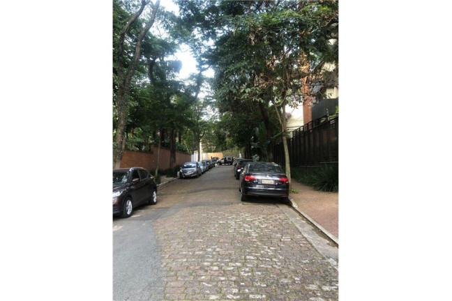 Imagem Imóvel com 2 Quartos à Venda, em Vila Madalena - São Paulo Imagem Imóvel com 2 Quartos à Venda, em Vila Madalena - São Paulo