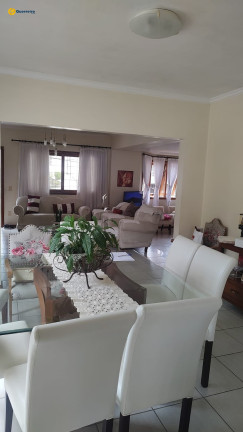 Imagem Casa com 4 Quartos à Venda, 314 m² em Trindade - Florianópolis Imagem Casa com 4 Quartos à Venda, 314 m² em Trindade - Florianópolis