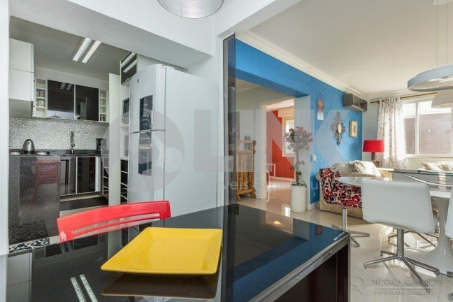 Imagem Apartamento com 3 Quartos à Venda, 104 m² em Moinhos De Vento - Porto Alegre Imagem Apartamento com 3 Quartos à Venda, 104 m² em Moinhos De Vento - Porto Alegre