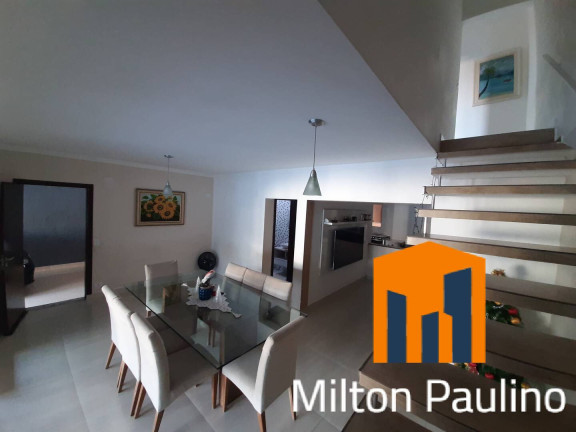 Imagem Casa com 5 Quartos à Venda, 340 m² em Itanhaém