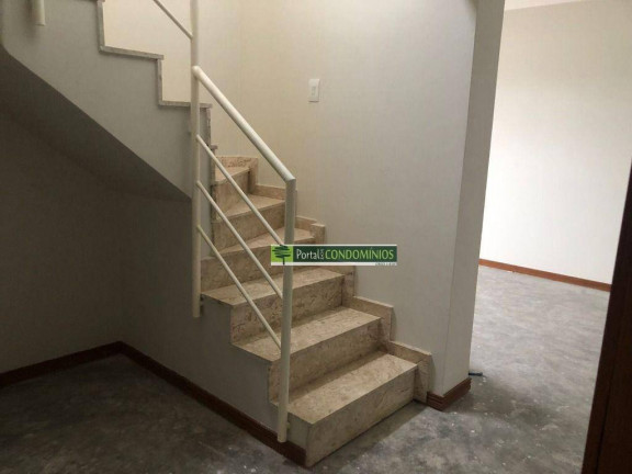 Imagem Cobertura com 3 Quartos à Venda, 132 m² em Centro Cívico - Curitiba