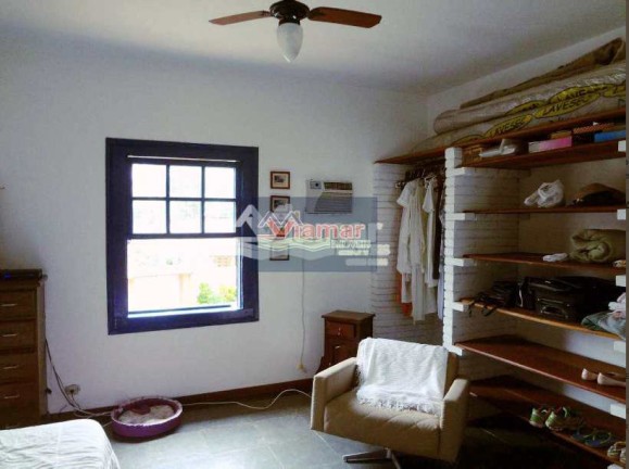 Imagem Casa com 5 Quartos para Temporada, 357 m² em Jardim Virgínia - Guarujá Imagem Casa com 5 Quartos para Temporada, 357 m² em Jardim Virgínia - Guarujá