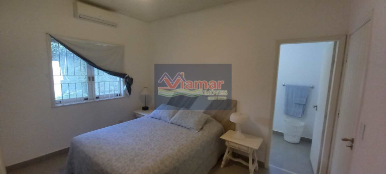 Imagem Casa com 4 Quartos à Venda, 300 m² em Jardim Virgínia - Guarujá Imagem Casa com 4 Quartos à Venda, 300 m² em Jardim Virgínia - Guarujá