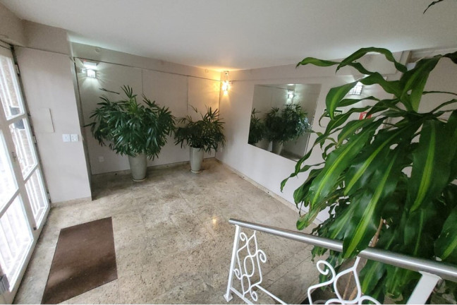 Imagem Imóvel com 3 Quartos à Venda, 92 m² em Rio Branco - Porto Alegre Imagem Imóvel com 3 Quartos à Venda, 92 m² em Rio Branco - Porto Alegre