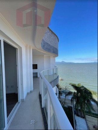 Imagem Imóvel com 3 Quartos à Venda, 1 m²