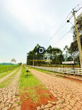 Terreno à Venda, 851 m² em Camobi - Santa Maria