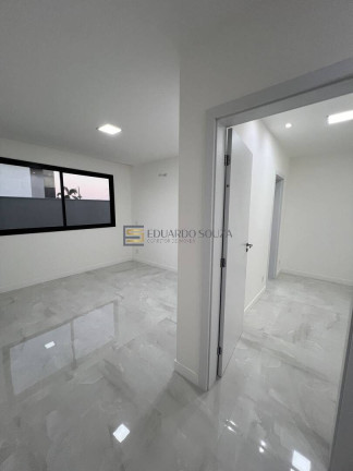 Imagem Casa com 4 Quartos à Venda, 790 m² em Interlagos - Vila Velha Imagem Casa com 4 Quartos à Venda, 790 m² em Interlagos - Vila Velha